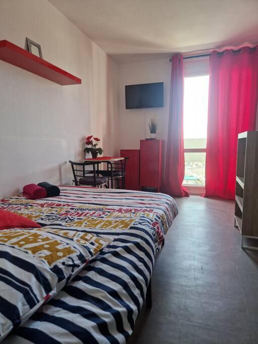 Tassigny 2 Apartment Chalon-sur-Saone Luaran gambar
